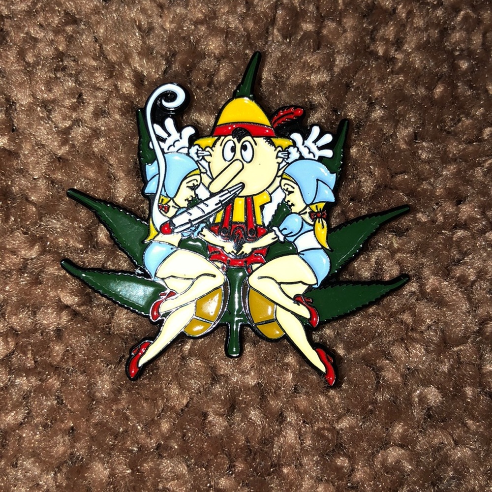 PINOCCHIO PIMP PIN